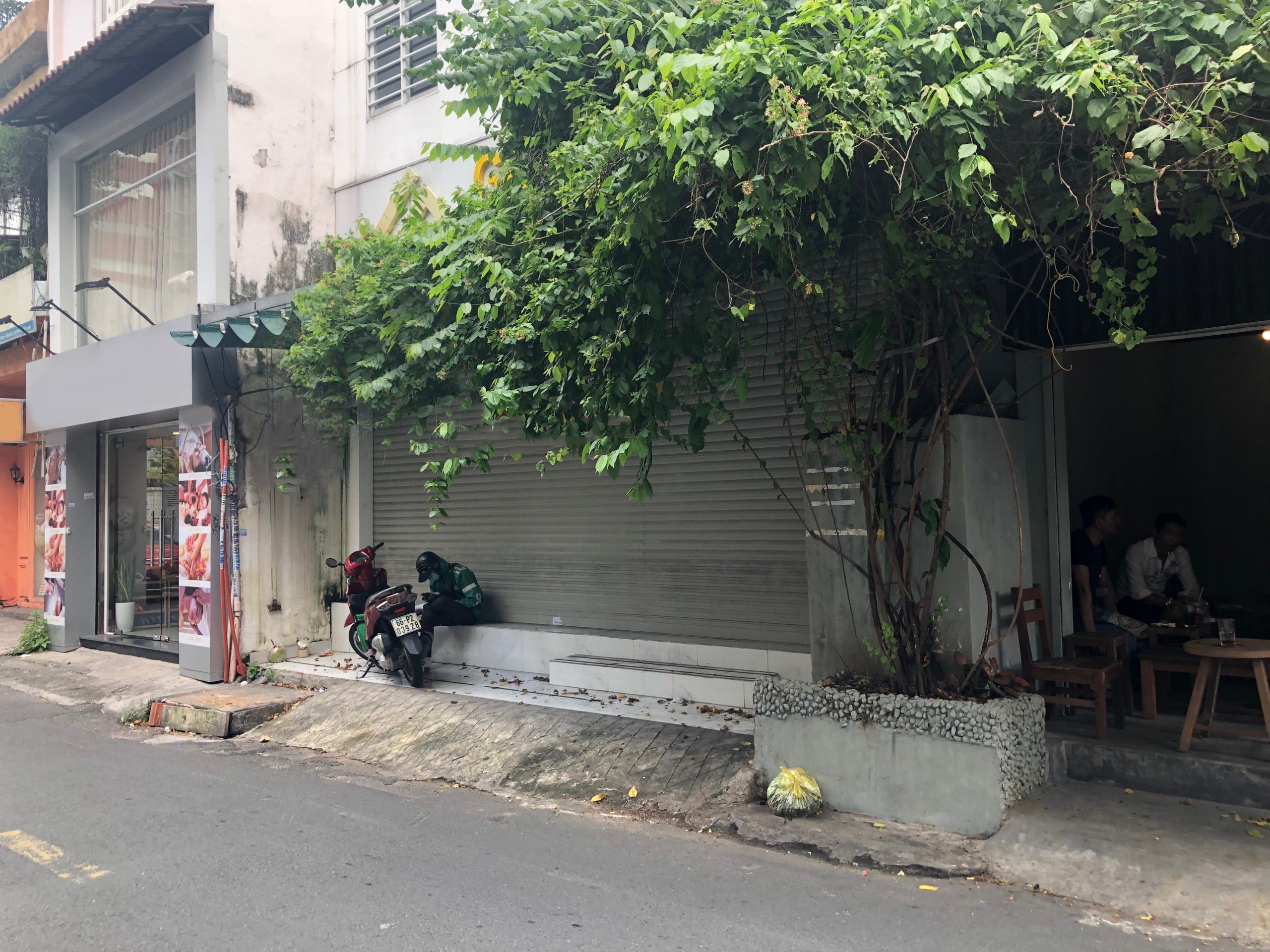 Cho thuê nhà mặt tiền Lương Hữu Khánh P. Phạm NGũ Lão Quận 1